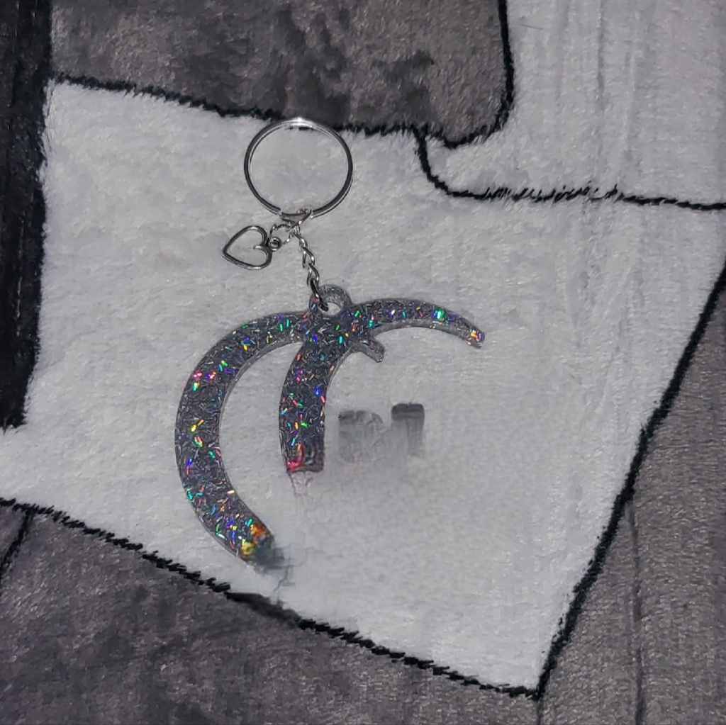 Holographic Sliver Glitter Ggg Keychain